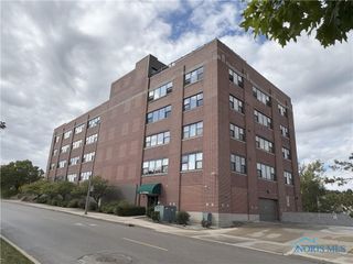 110 Ottawa Street, Apt 2f, Toledo, OH 43604