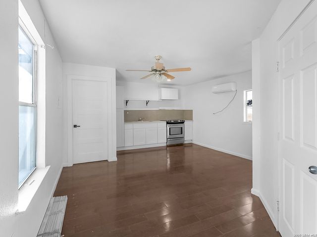 755 CAVALIER, San Antonio, TX 78225