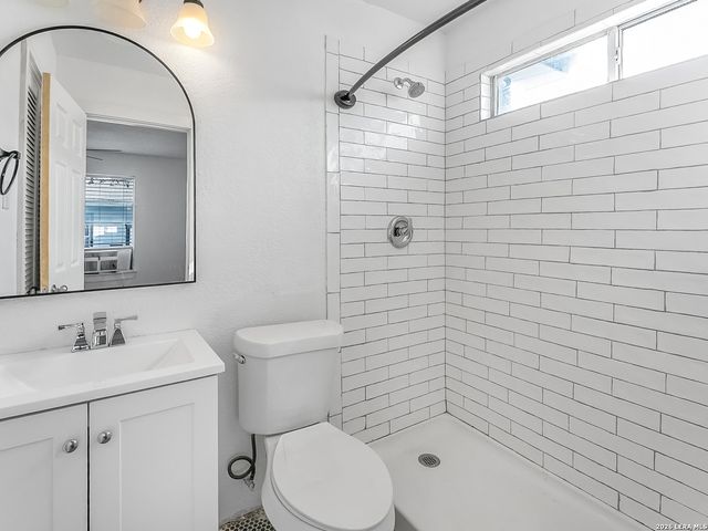 755 CAVALIER, San Antonio, TX 78225