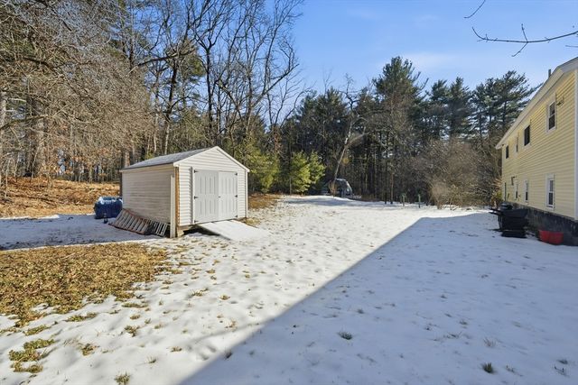 43 Little John Drive, Billerica, MA 01821