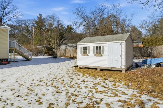 43 Little John Drive, Billerica, MA 01821