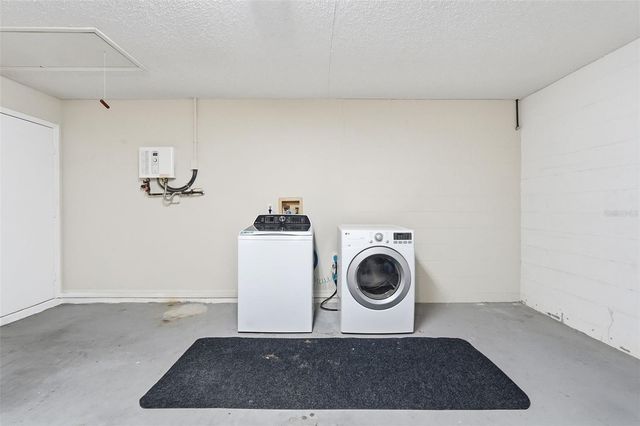 939 SANDYWOOD DRIVE, Brandon, FL 33510