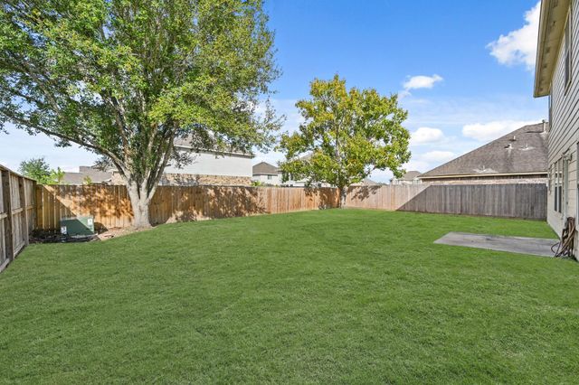 6301 Larrycrest Drive, Pearland, TX 77584