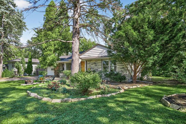 1544 Mississippi River Boulevard S, Saint Paul, MN 55116