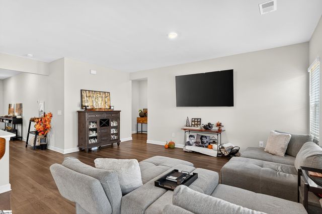 292 Lavinia Circle, Duncan, SC 29365