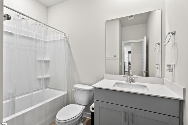 292 Lavinia Circle, Duncan, SC 29365