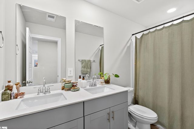 292 Lavinia Circle, Duncan, SC 29365