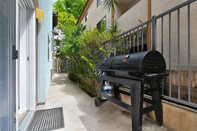 10918 Morrison Street 3, North Hollywood, CA 91601