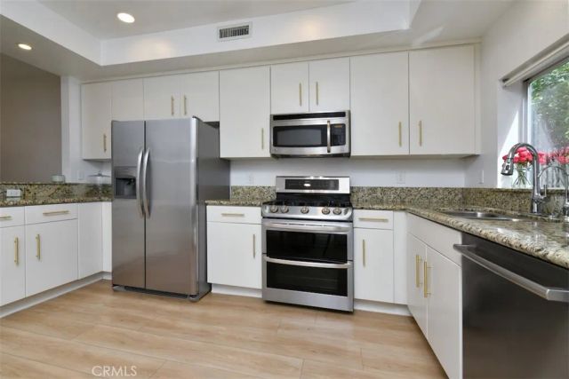 10918 Morrison Street 3, North Hollywood, CA 91601
