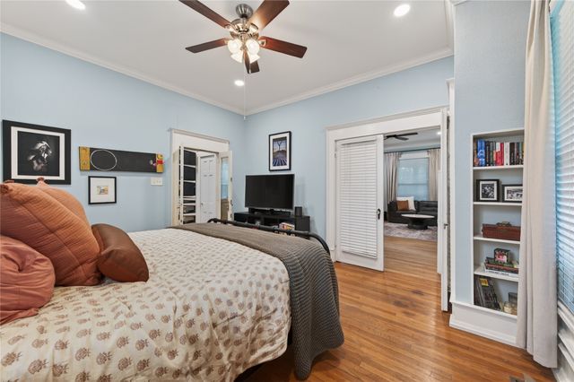 2300 N Edgewood Terrace, Fort Worth, TX 76103