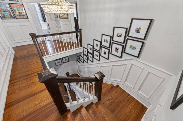 2300 N Edgewood Terrace, Fort Worth, TX 76103