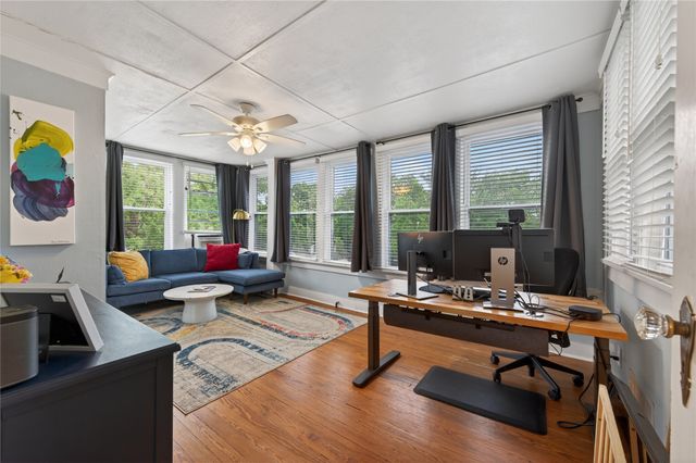 2300 N Edgewood Terrace, Fort Worth, TX 76103