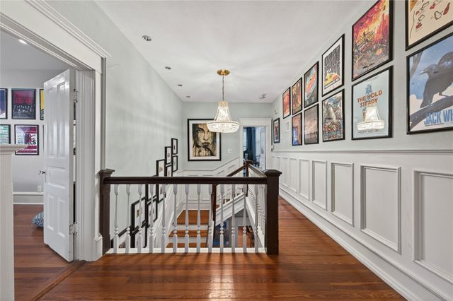 2300 N Edgewood Terrace, Fort Worth, TX 76103