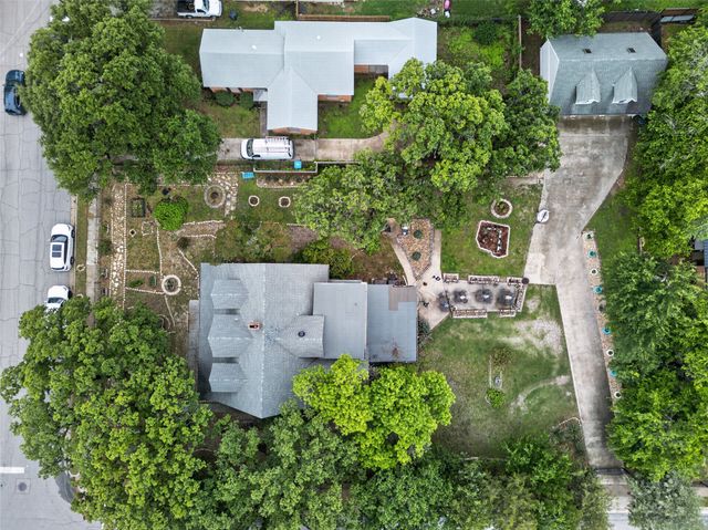 2300 N Edgewood Terrace, Fort Worth, TX 76103