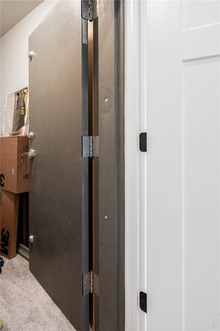 1913 Haxton Lane, Cave Springs, AR 72713