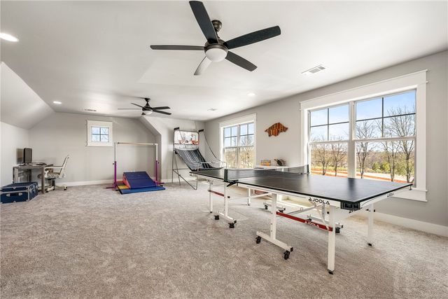 1913 Haxton Lane, Cave Springs, AR 72713