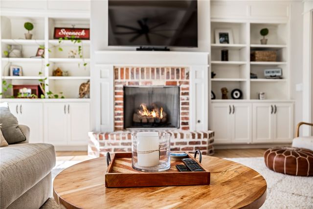 1913 Haxton Lane, Cave Springs, AR 72713