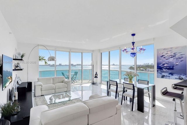 1881 79th St Cswy 1002, North Bay Village, FL 33141