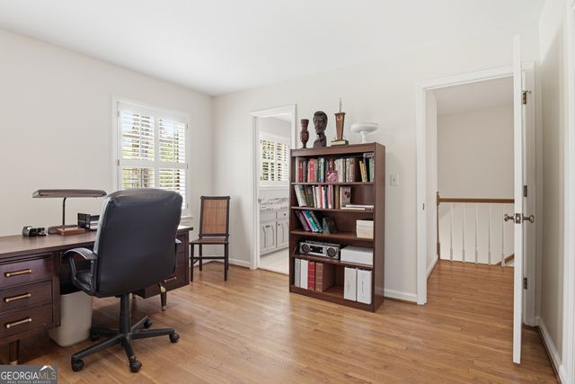 5465 Trowbridge Drive, Dunwoody, GA 30338