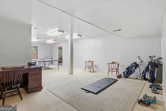 5465 Trowbridge Drive, Dunwoody, GA 30338