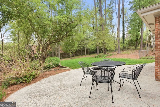 5465 Trowbridge Drive, Dunwoody, GA 30338