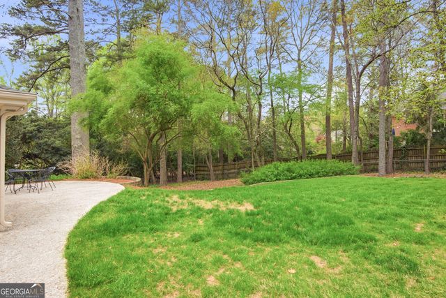 5465 Trowbridge Drive, Dunwoody, GA 30338