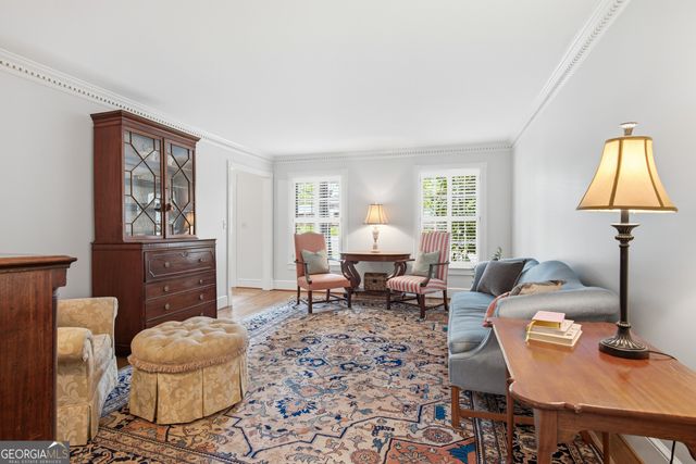 5465 Trowbridge Drive, Dunwoody, GA 30338