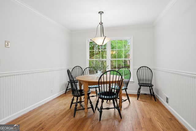 5465 Trowbridge Drive, Dunwoody, GA 30338