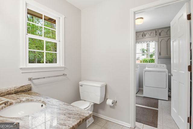 5465 Trowbridge Drive, Dunwoody, GA 30338