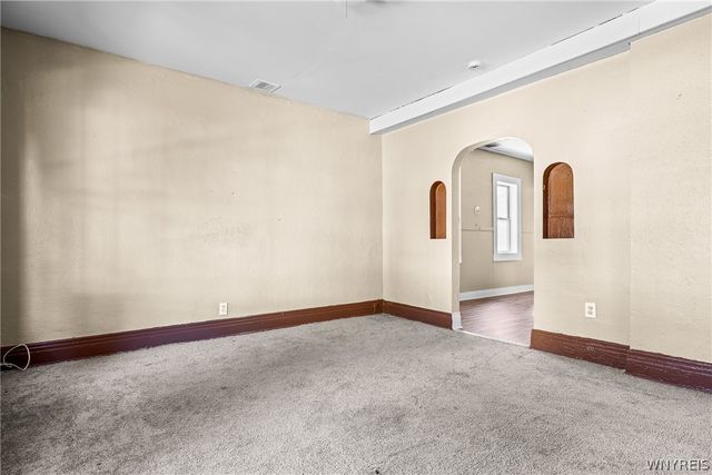 98 Howell Street, Buffalo, NY 14207