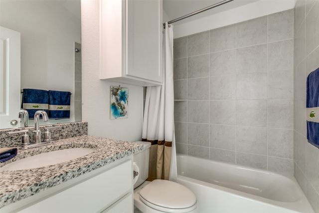 326 Oakbend Drive 16, Lewisville, TX 75067