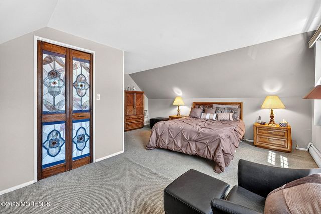 29 Ormont Lane, Aberdeen, NJ 07747