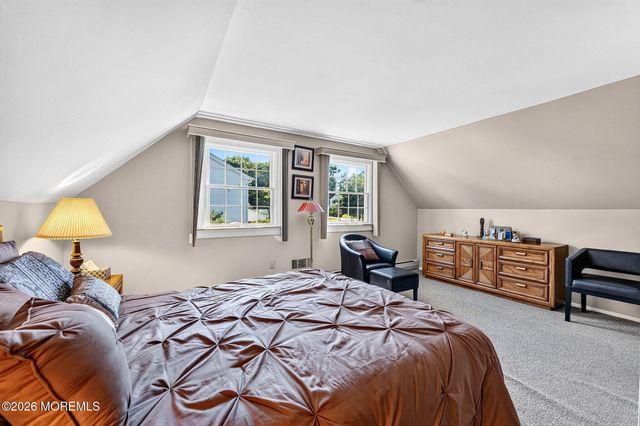 29 Ormont Lane, Aberdeen, NJ 07747