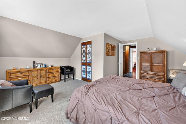 29 Ormont Lane, Aberdeen, NJ 07747