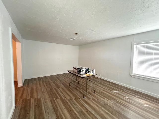 2748 County Road 456, El Campo, TX 77437