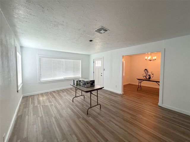 2748 County Road 456, El Campo, TX 77437