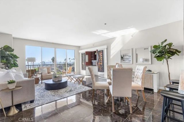 850 E Ocean Boulevard 209, Long Beach, CA 90802