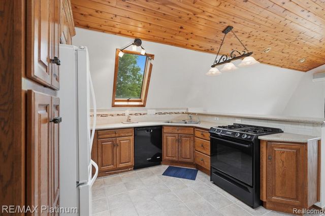 4328 N Gale Road, Davison, MI 48423