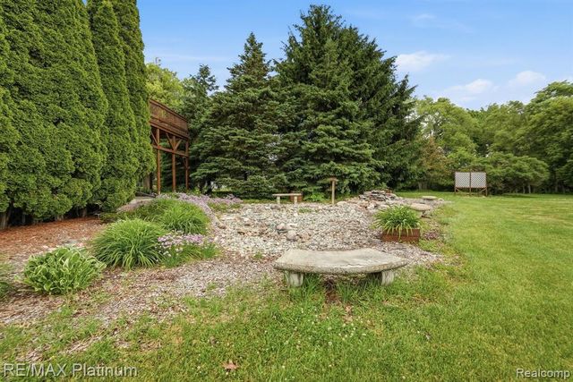 4328 N Gale Road, Davison, MI 48423