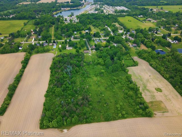 4328 N Gale Road, Davison, MI 48423