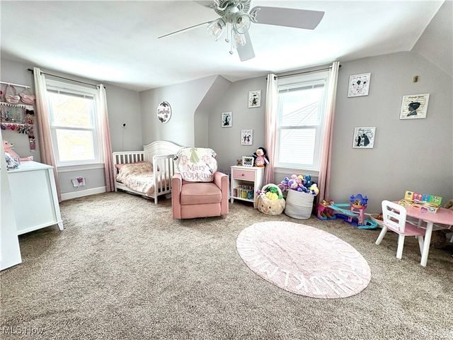 228 Hawk Avenue, Akron, OH 44312