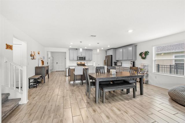 5352 RED CORAL CIRCLE, Mount Dora, FL 32757