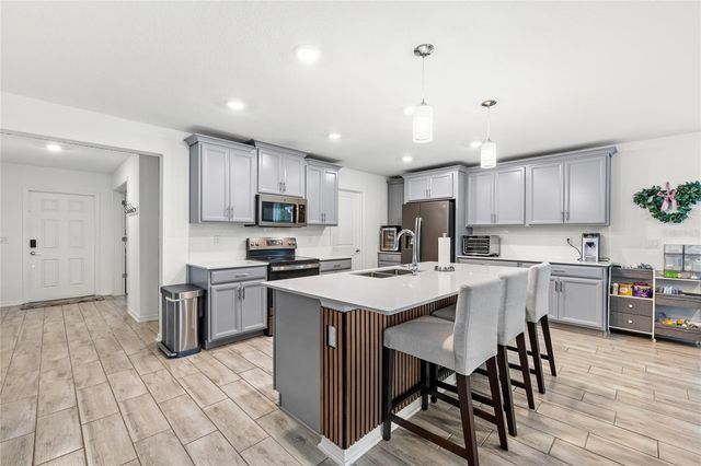 5352 RED CORAL CIRCLE, Mount Dora, FL 32757