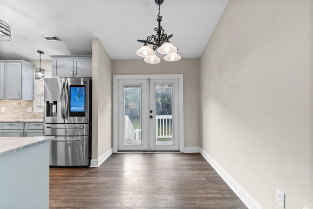 798 Redmond Ct., Conway, SC 29526