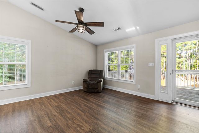 798 Redmond Ct., Conway, SC 29526