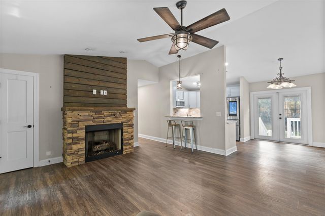798 Redmond Ct., Conway, SC 29526
