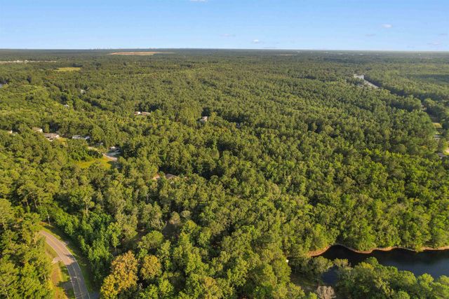 798 Redmond Ct., Conway, SC 29526