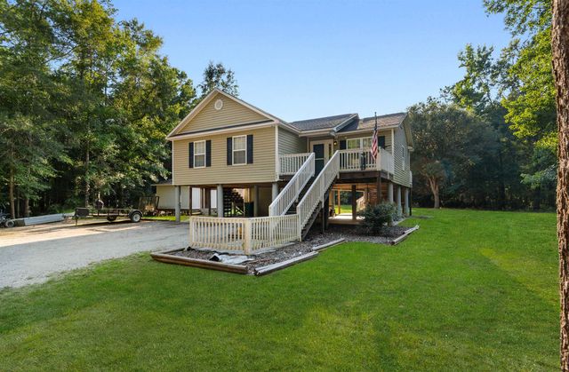 798 Redmond Ct., Conway, SC 29526