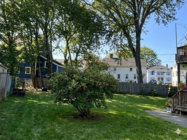 29-31 Middlesex St 1, Chelmsford, MA 01863
