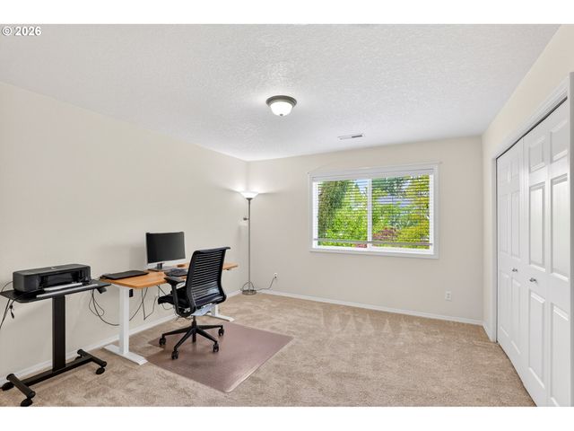 17271 Nw TUCSON St, Beaverton, OR 97006